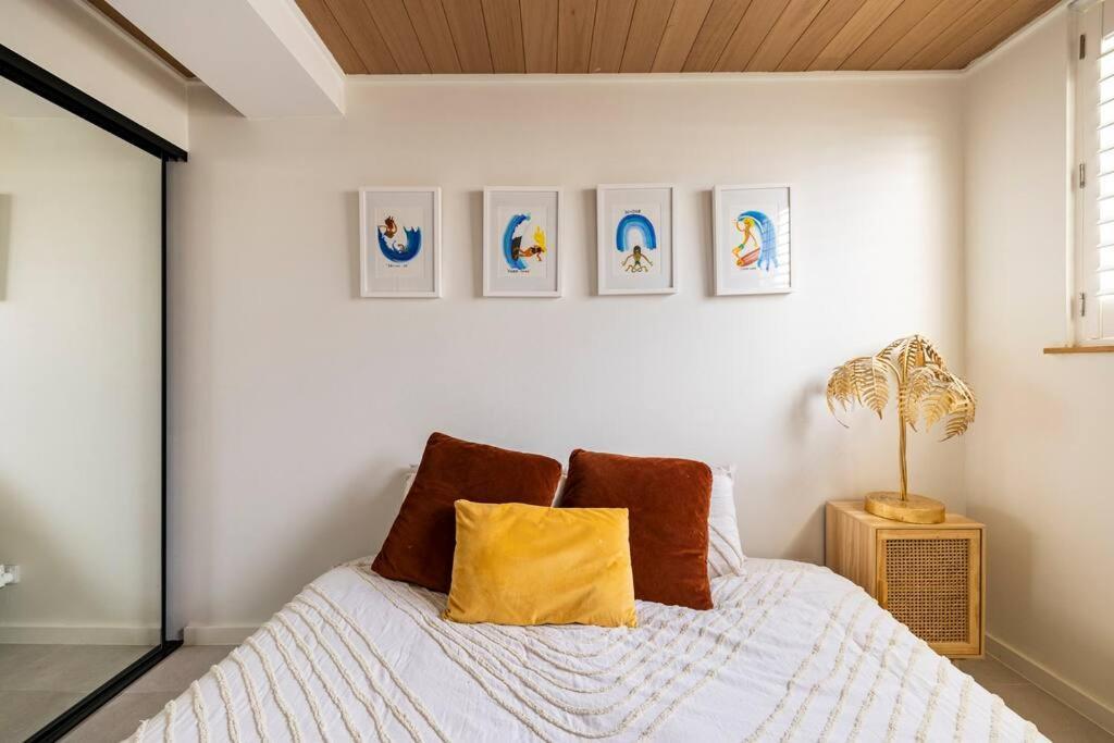 Apartamento Chic Beachside Getaway 2Br 2Bath Fully Equipped Gold Coast Exterior foto